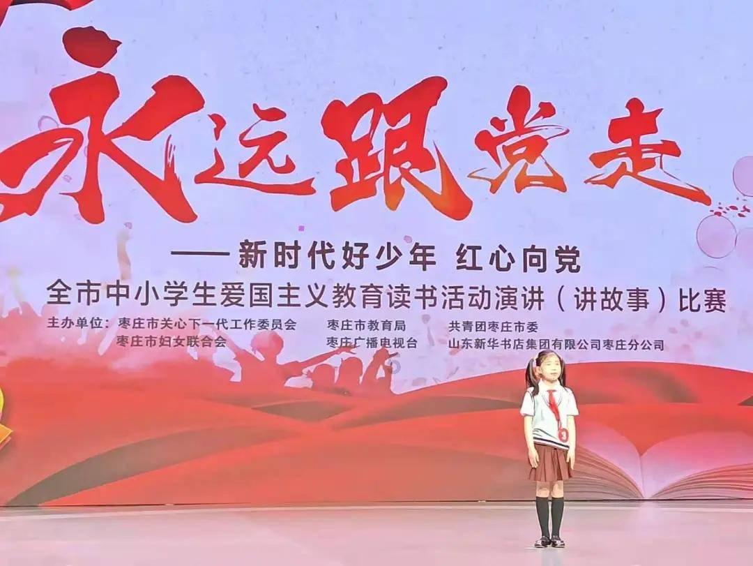 消失一年后的贾玲，再度回归：暴瘦100斤，颜值惊人，我却看哭