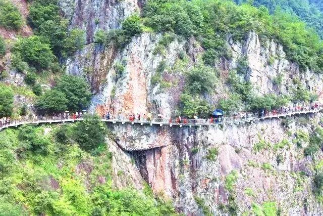 隧道逃生